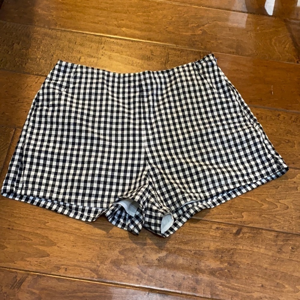 Honey punch shorts